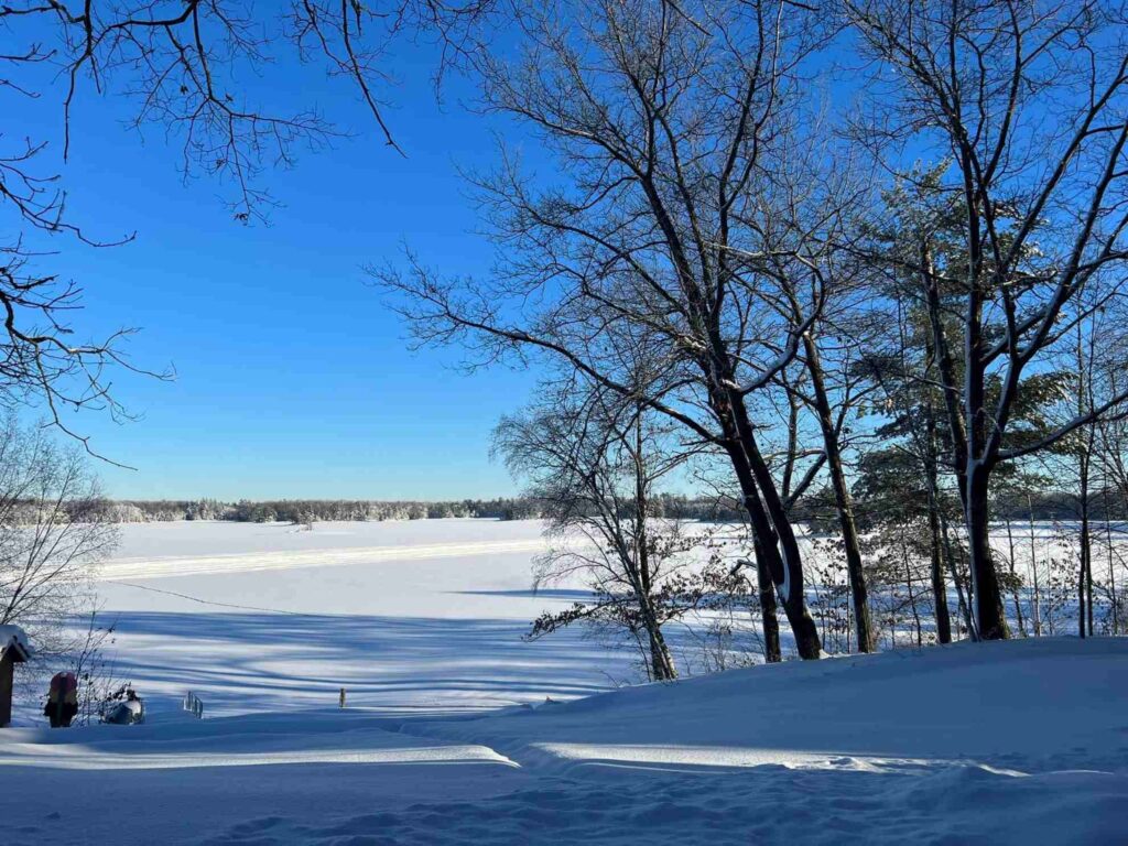 Chippewa Flowage Lodging